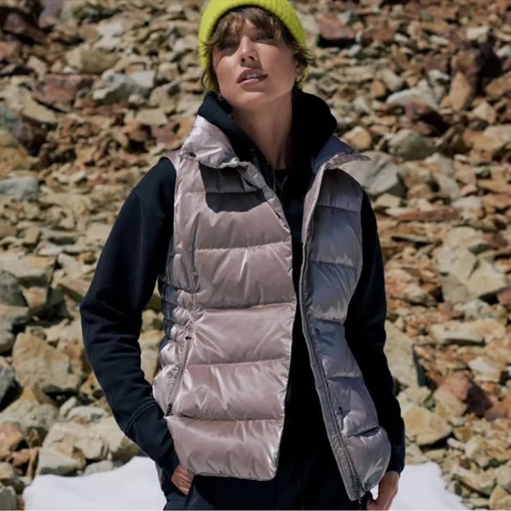ATHLETA Downtown Down Puffer Vest NWT $179 Pyrite Metallic Small